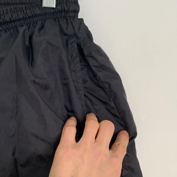 Vintage Nike Black Sports Shorts - Picture 6 of 6